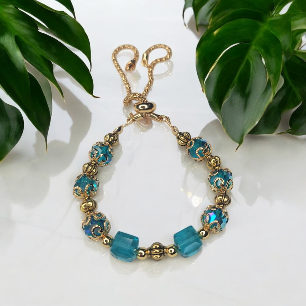 Elegant Gold and Blue Beaded Bracelet